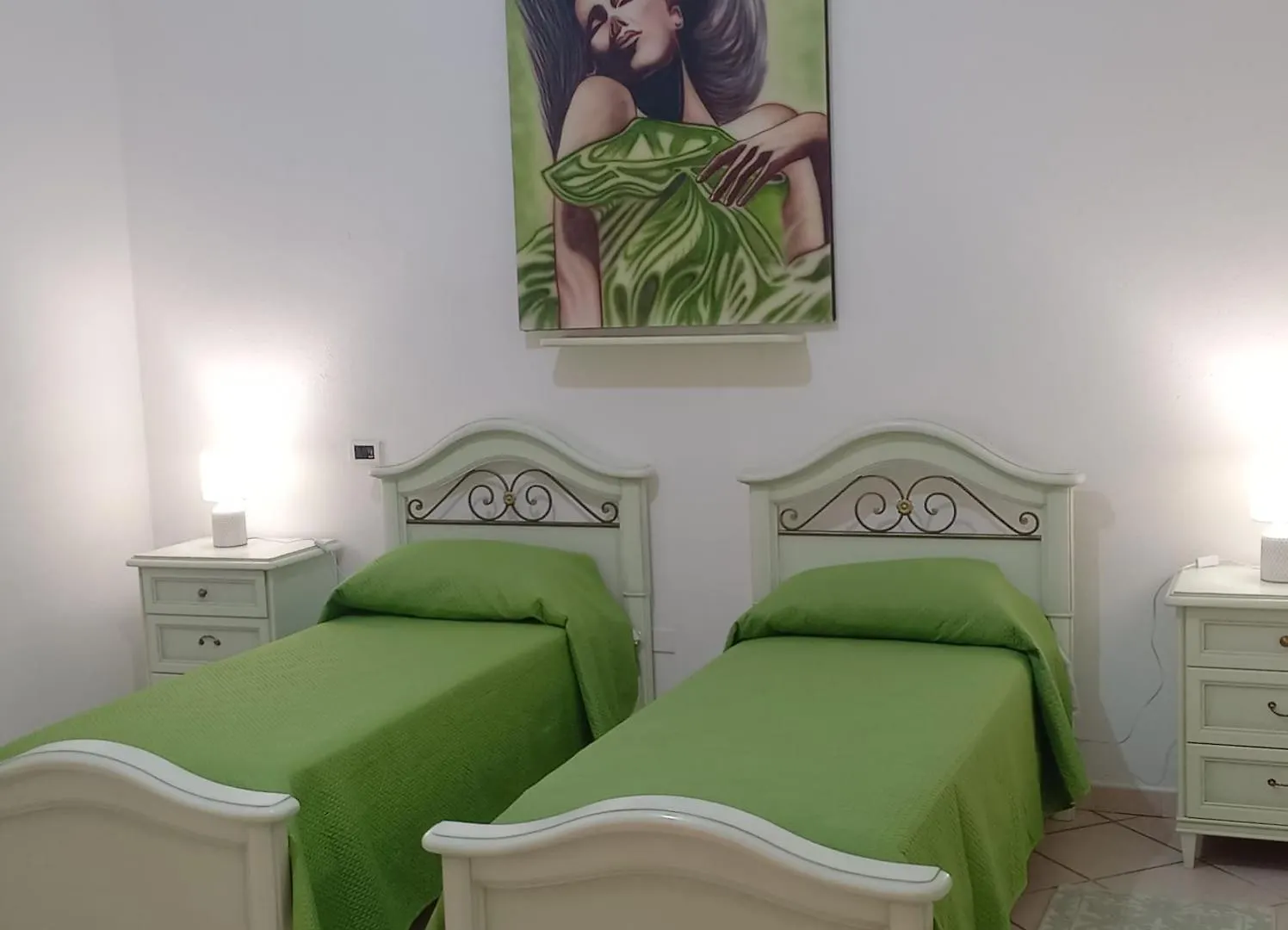 Zimmer Mary Olbia 0*,  Italy